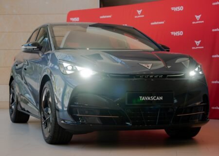 CUPRA Tavascan am HSO Connect – CUPRA Schweiz ist Challenge-Partner des grössten Bildungshackathons Europas.
